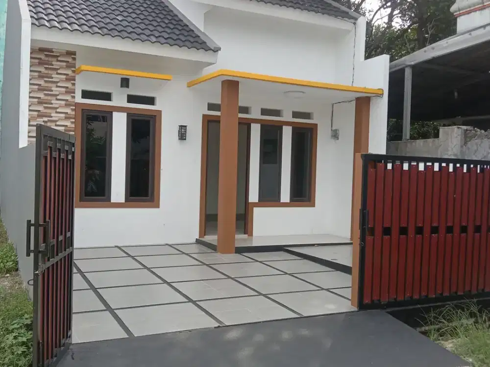 DI JUAL RUMAH MURAH 3 KAMAR TIDUR DI SENOPATI ESTATE BEKASI TIMUR