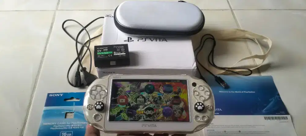 PS Vita Slim Fullset 2 SDCard Fullgames PSP PSVita Nintendo SEGASNES