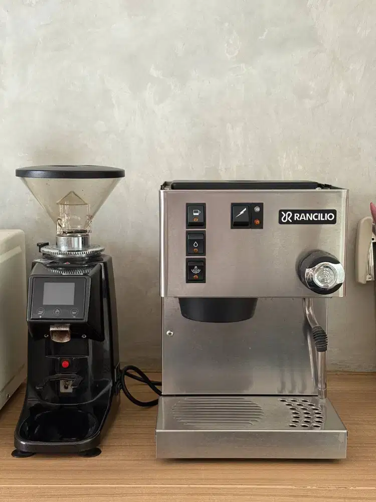 Espresso machine / mesin kopi rancilio silvia v6 2020 mint condition