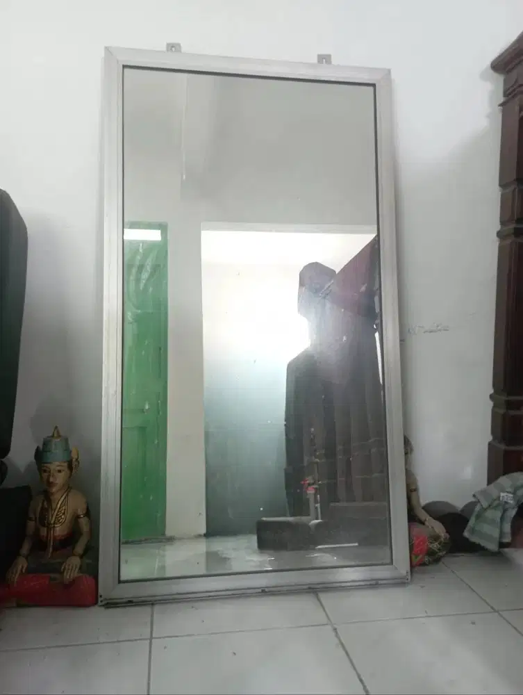 Cermin Besar Minimalis Frame Aluminium – Kokoh & Elegan (Bisa Gantung/