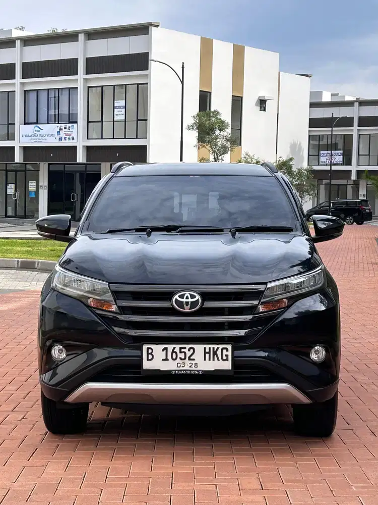 TOYOTA RUSH 1.5 G 2023 Hitam