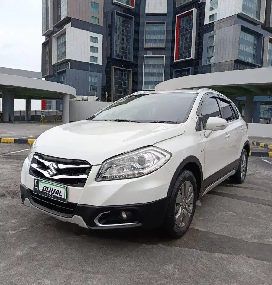 Suzuki Scross at 2016 pk 2017 km 81rb servis record