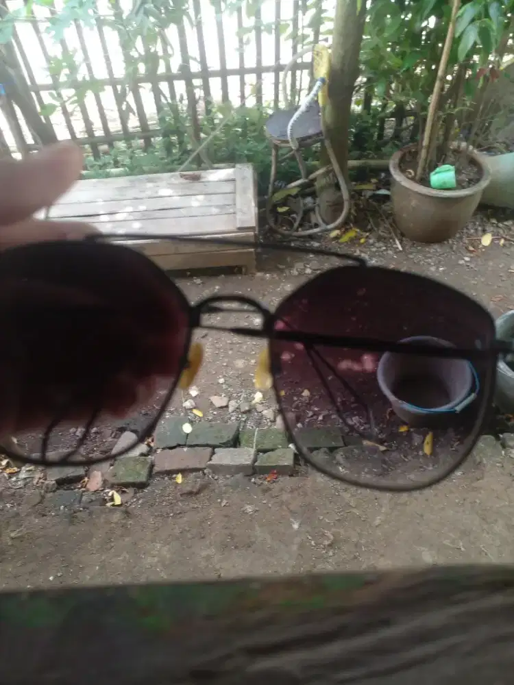 Kacamata pria warna:black