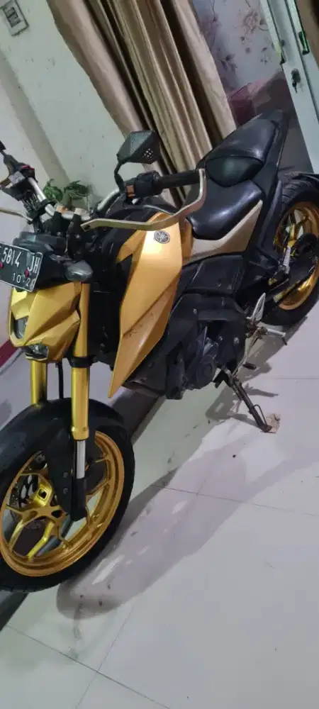 Yamaha Xabre 2016.Stnk hilng.Srt Bpkb ada.pjk of.plat E 2026 bln 10