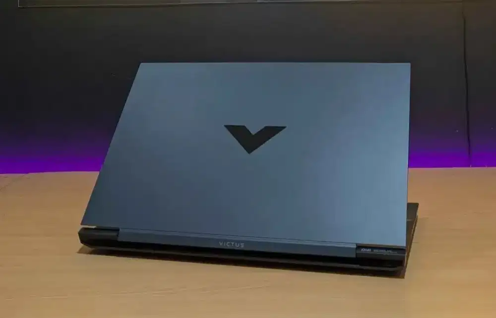Laptop Gaming HP Victus 6 Ryzen 5 7640HS RTX 4060