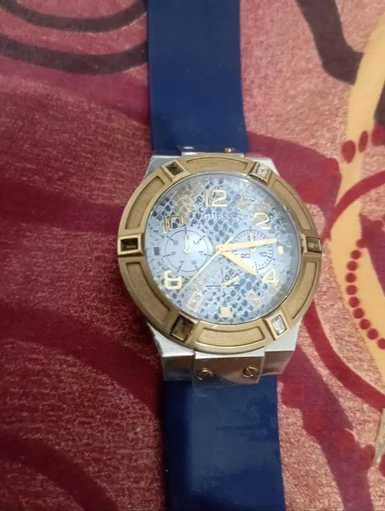 Jam Tangan Wanita GUESS Jet Setter W0289L2 Original - Rare Item