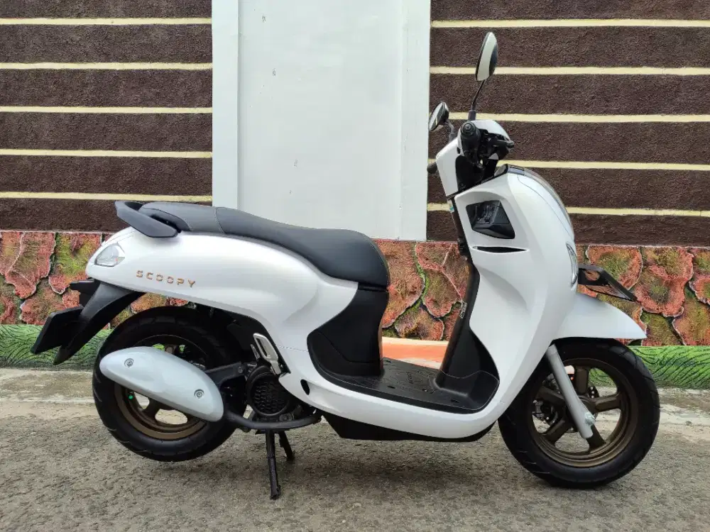 SCOOPY PRESTIGE 2025 GREZZ!! BE Kodya KM 5rb MULUS TERAWAT CASH/KREDIT