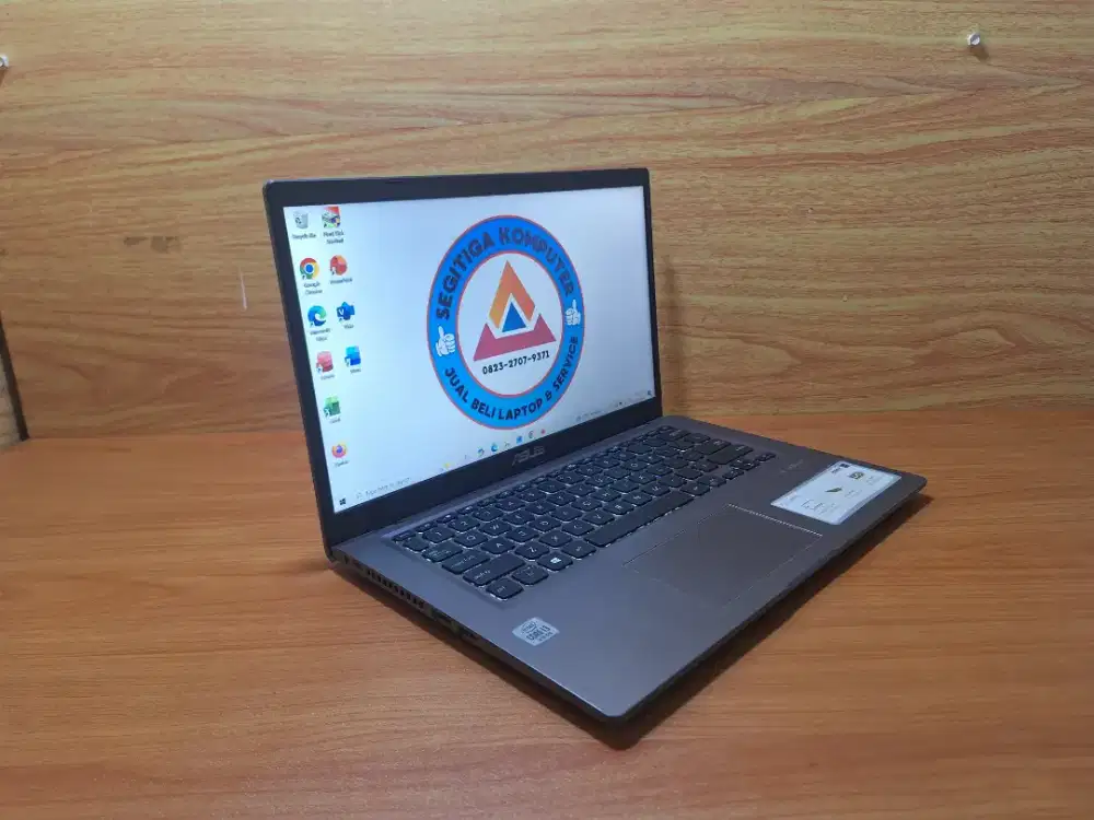 Butuh uang tapi cuma ada laptop. Jual saja di toko kami