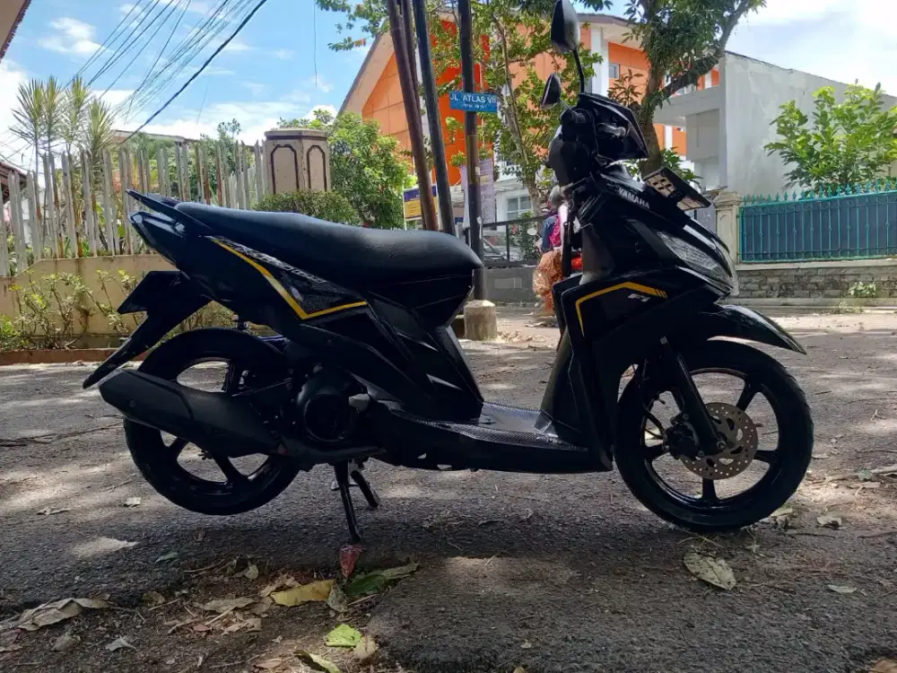 Yamaha Mio M3 125CC TAHUN 2017 MULUS ORIGINAL KIRCON