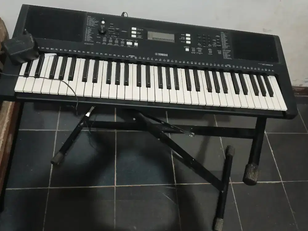 Dijual KEYBOARD YAMAHA TIPE PSR 363