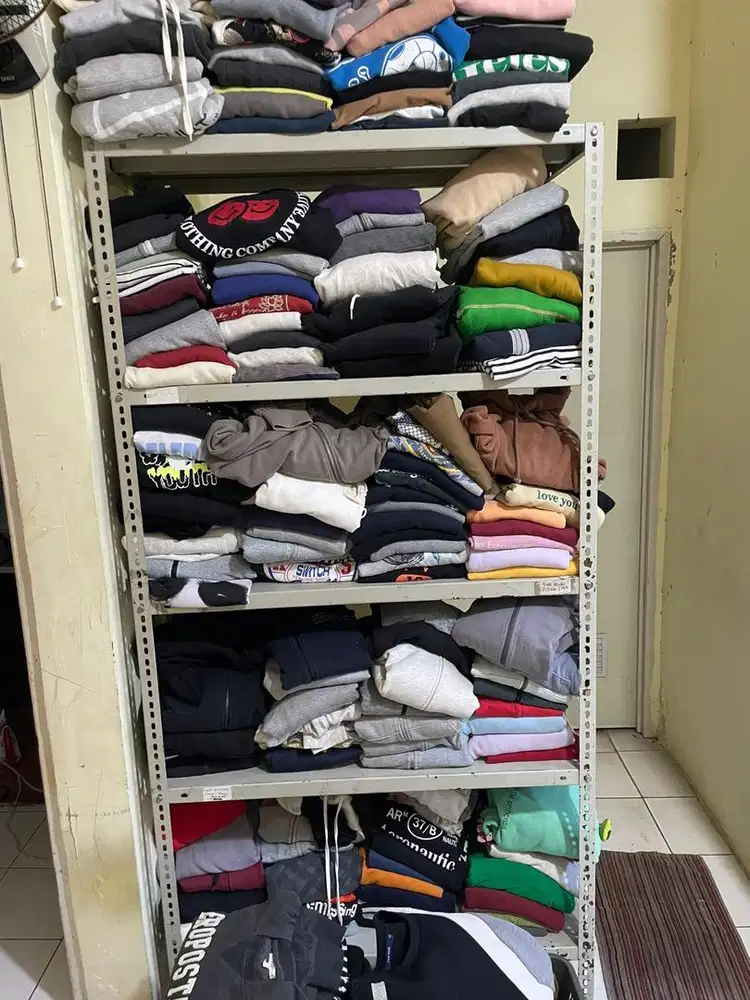 Dijual hodie,cn,blus wanita,hanger,patung,gawang,dan setrika uap 25L