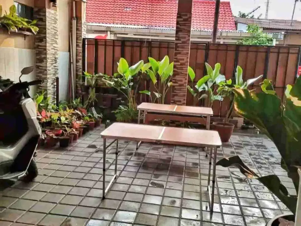 JUAL CEPAT KOS TERMURAH NEMPEL UGM JOGJA, HARGA 2,6M, SELANGKAH  JALAN RAYA