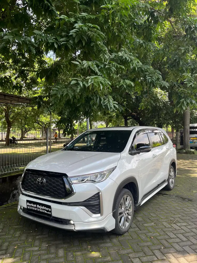 Toyota innova senin Q Hybrid TSS AT 2023 km 30rban