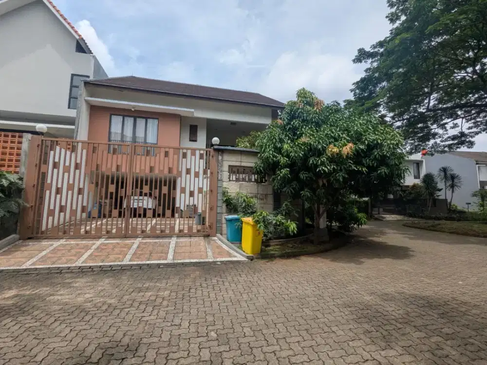 Rumah Huk Layout Bagus Shm Di Villa Cinere Mas