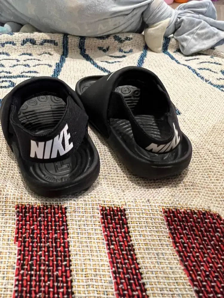 Sandal Bayi Ori Nike (Preloved)