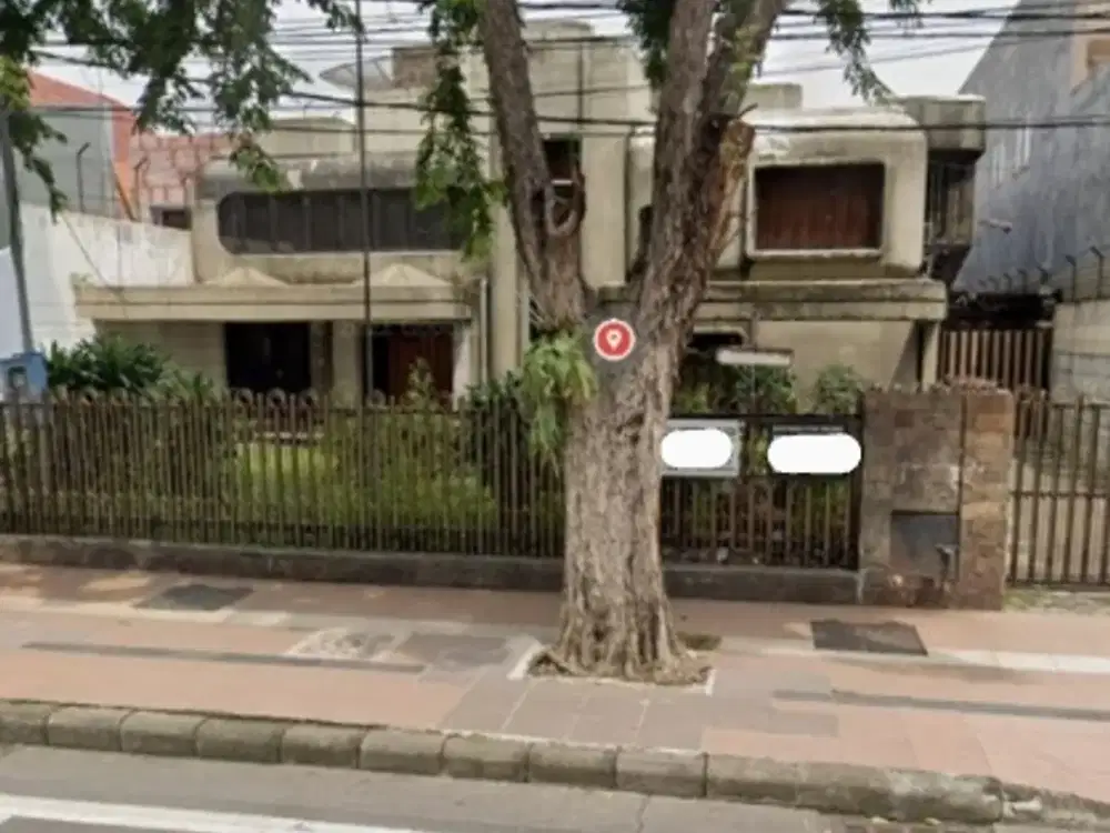 1075. Dijual Rumah Raya Darmo Surabaya Pusat