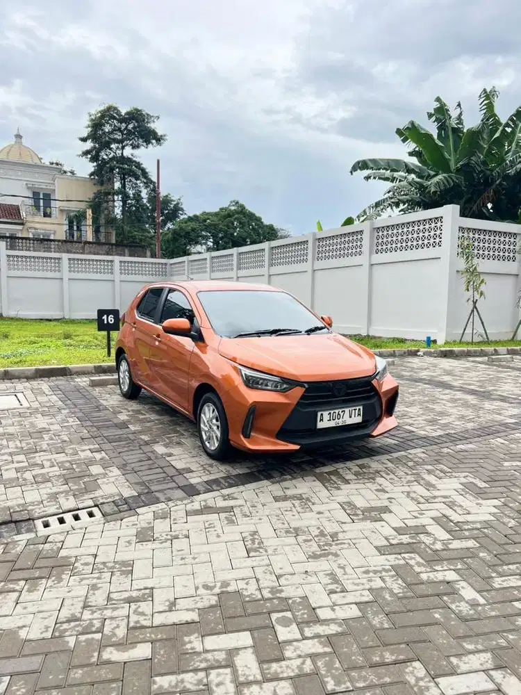 Toyota New AGYA MT MANUAL LIKE NEW 2025 Orange oren Low KM Terbaru