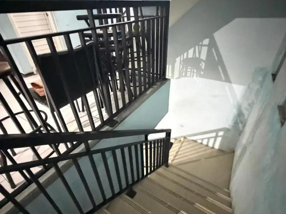 RUKO STRATEGIS + LANGSUNG HASILKAN SEWA Area Sutorejo Prima –  Raya Mulyosari, Surabaya Timur