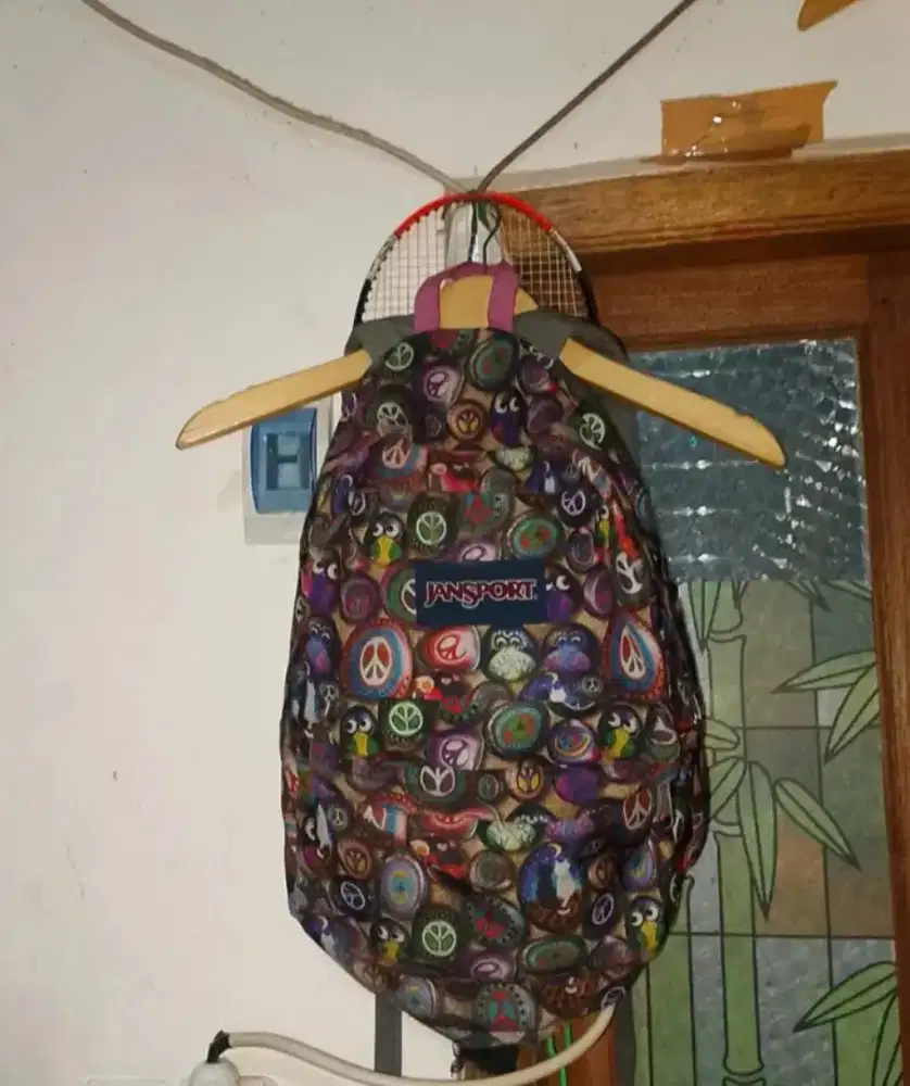 JanSport Streetwear Emo Backpack Wanita gold black