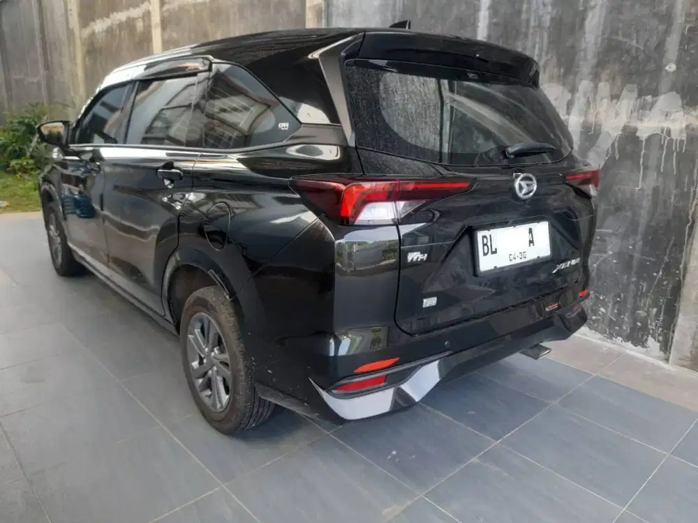 Dijual Mobil Xenia Hitam 2025 Tipe R-1,3 M/T