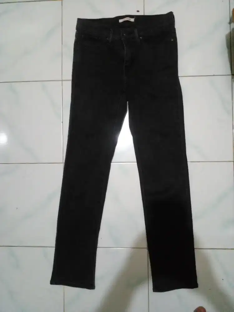 Dijual celana slim fit size 30