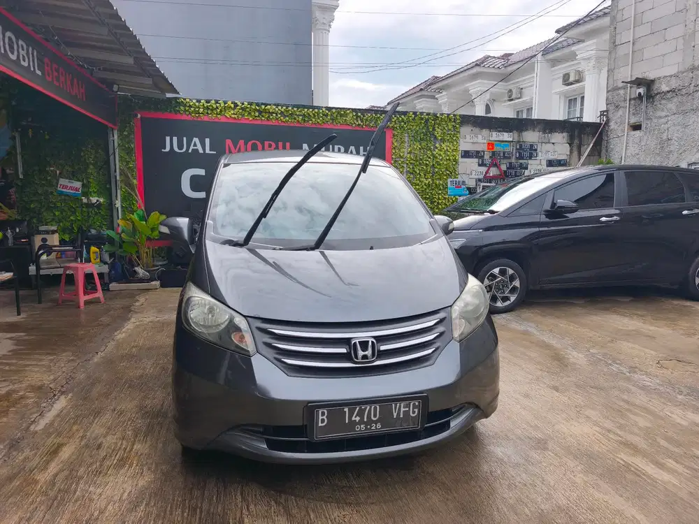 Honda Freed E Psd 2011 Metik bagus