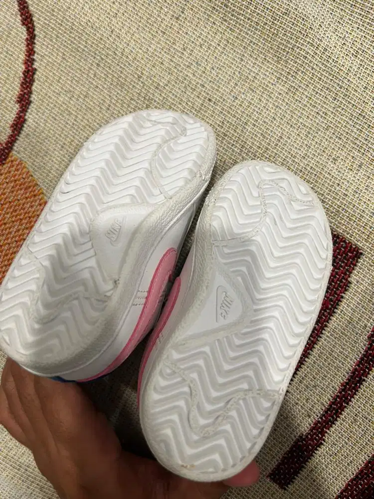 Sepatu baby Nike Court Royal Ori (Preloved)