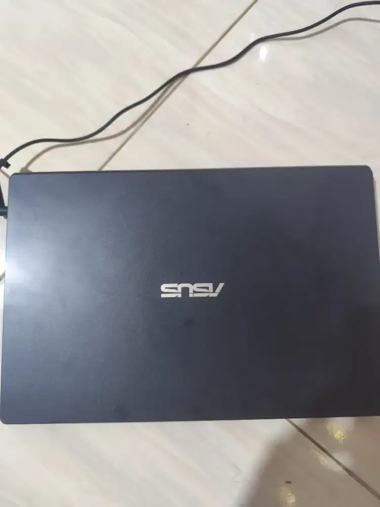 ASUS VIVOBOOK E410KA