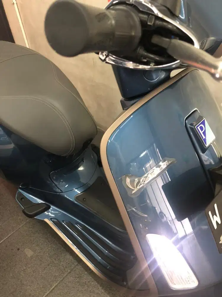 VESPA ANNIVERSARY 10 th SPRINT limited