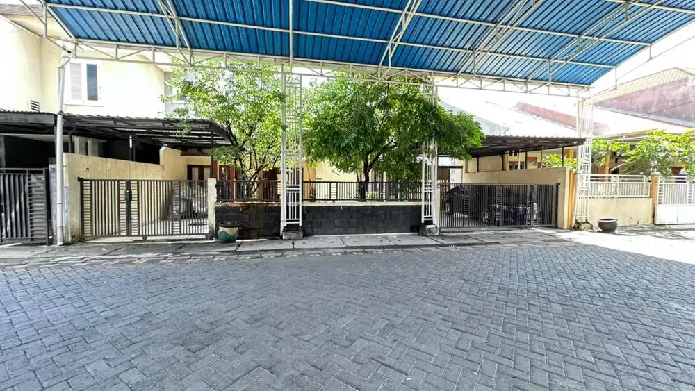 *Dijual rumah depan Masjid, Wiyung Brantas Permai-asri*