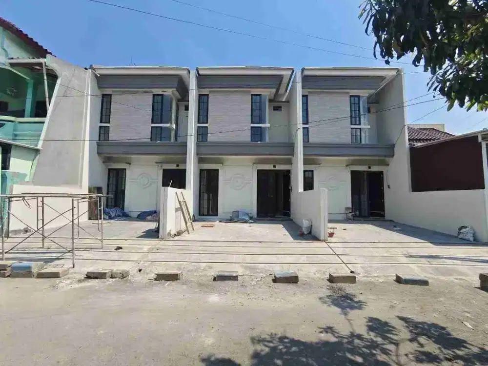Rumah Cantik Baru Gress 
Lokasi Baruk Rungkut Surabaya 
(Dekat Apartemen Gunawangsa,Bale Hinggil, Superindo,UWH/PERBANAS,DINAMIKA/STIKOM)