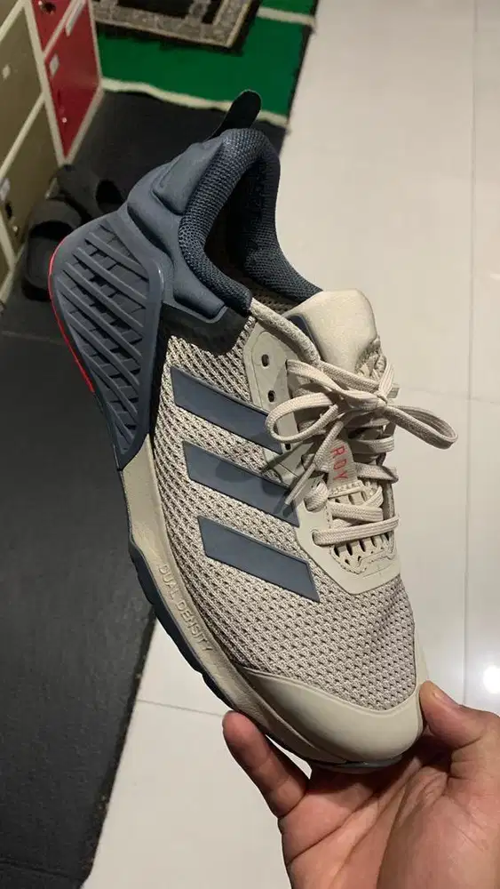 Sepatu addidas original murah banget