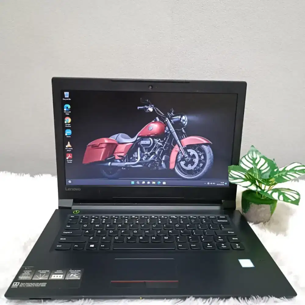 LAPTOP LENOVO V310 INTEL CORE I3 6006U RAM 8GB SSD 256GB LAYAR 14.0 HD