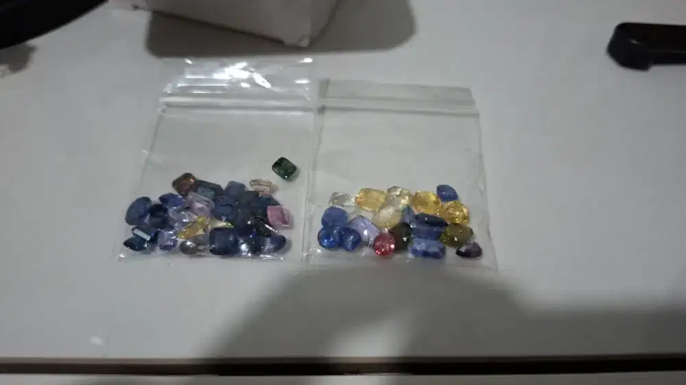 BLUE SAPPHIRE SRILANKA NO HEAT HEAT MIX MADA