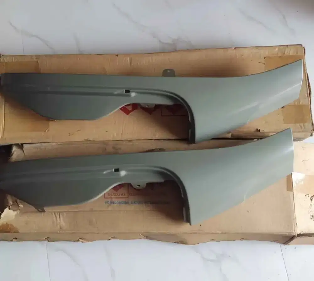 Panel pipi corner depan Suzuki Carry Futura Original Kanan-kiri