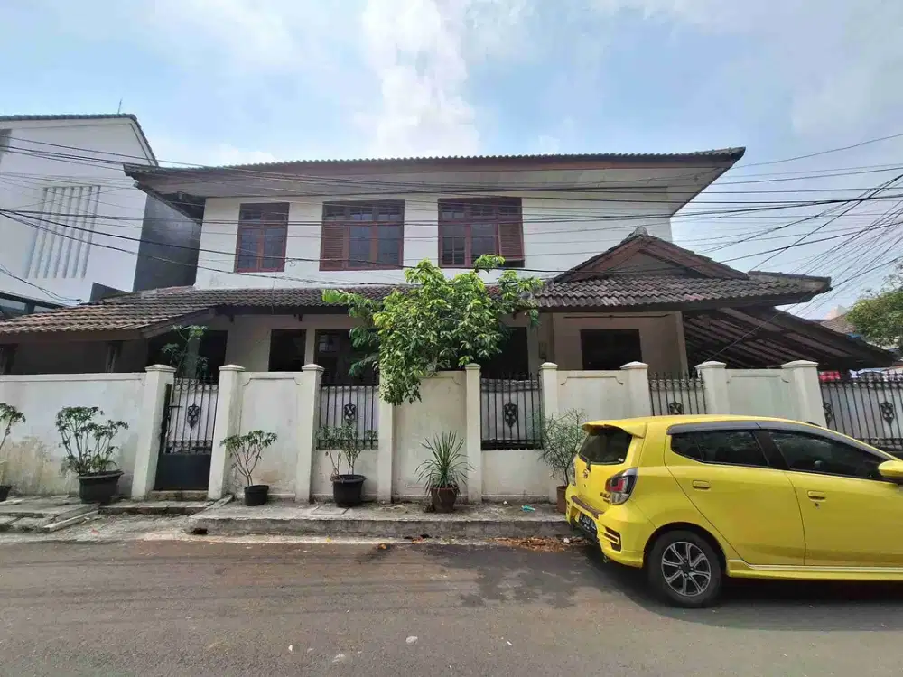 RUMAH LAMA PRIME AREA DI KOMPLEK MPR CIPETE