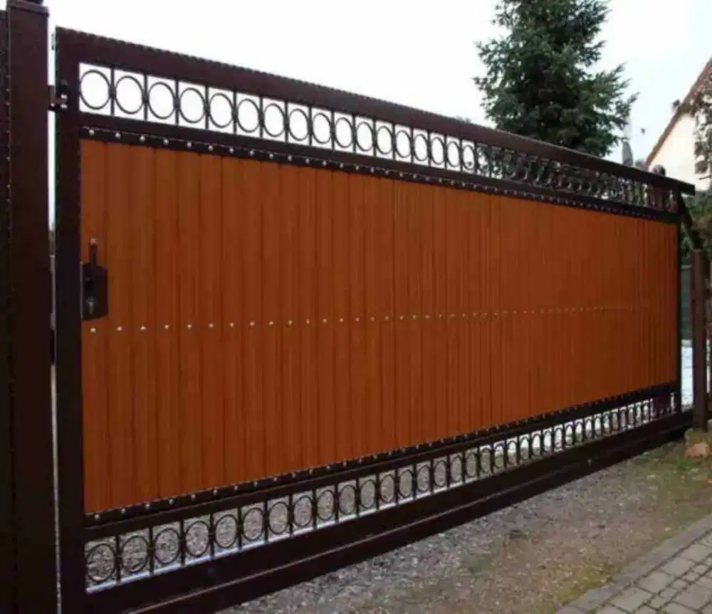 Pager GRC serat kayu minimalis