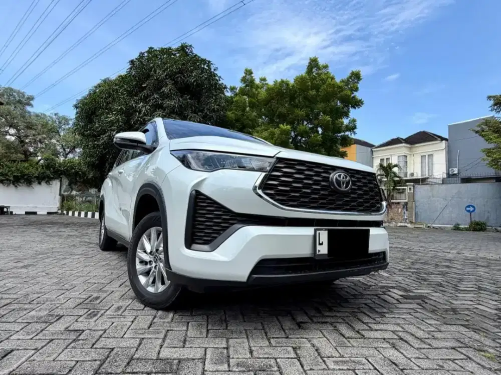 Toyota Innova zenix g 2023 matic