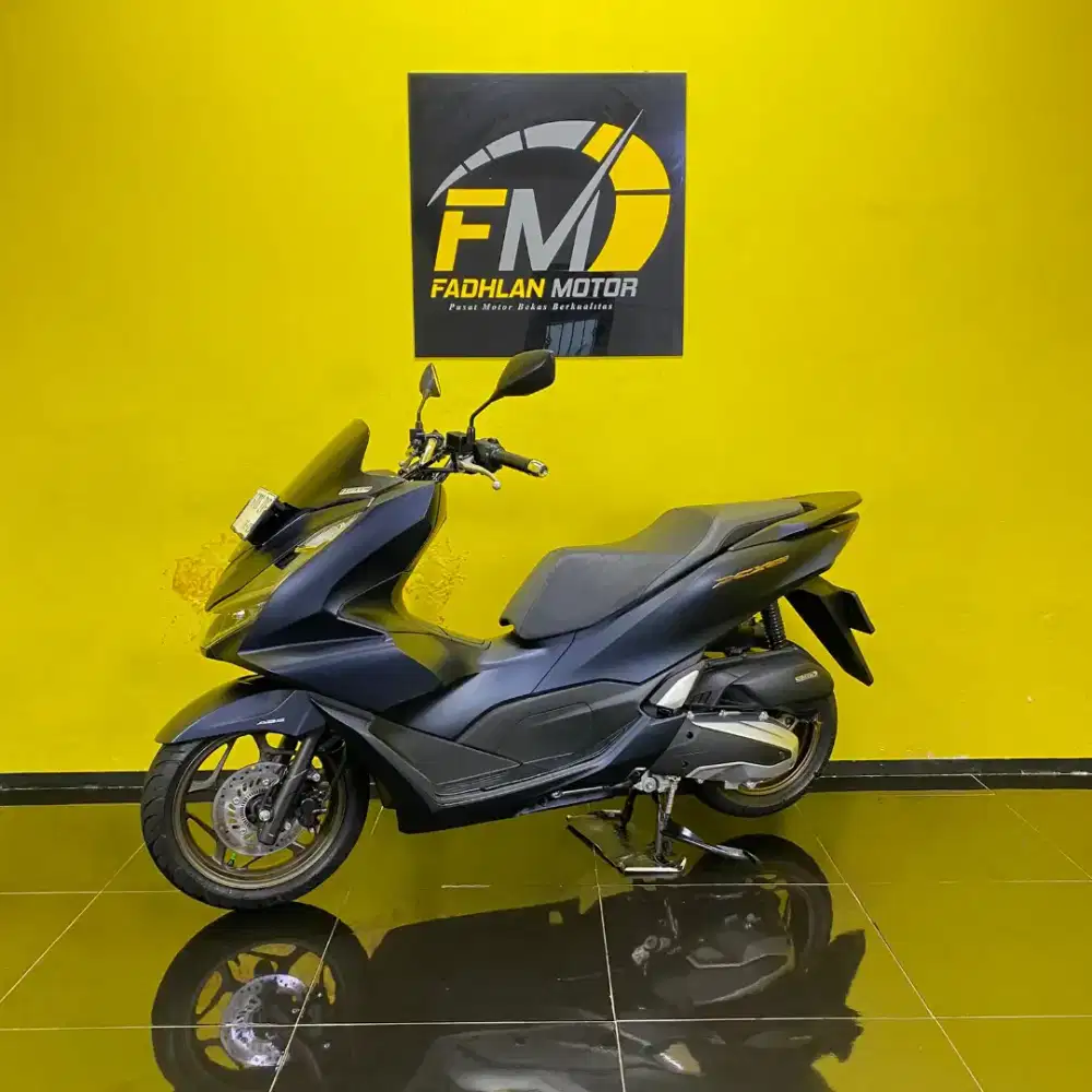 Honda PCX ABS Tahun 2024 Km Low Remote Lengkap