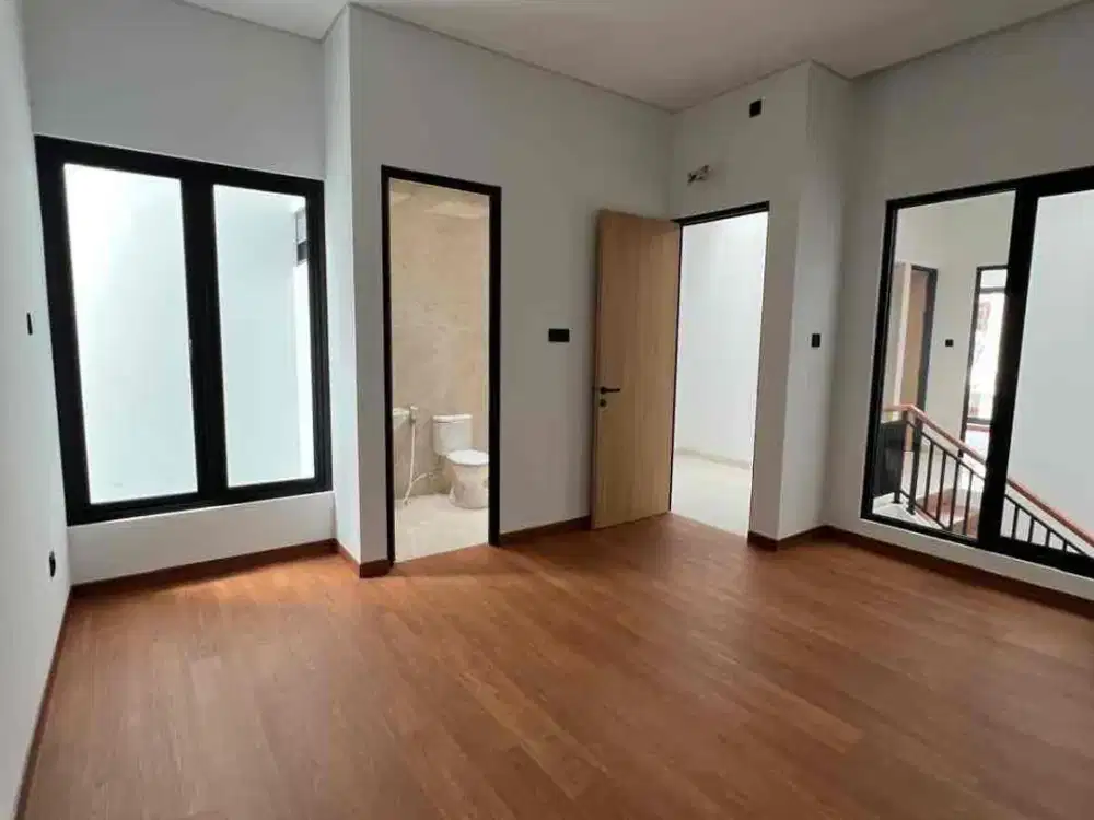 DIJUAL RUMAH BAGUS 2 LANTAI DI SAYAP JALAN PASIRLUYU BKR BANDUNG