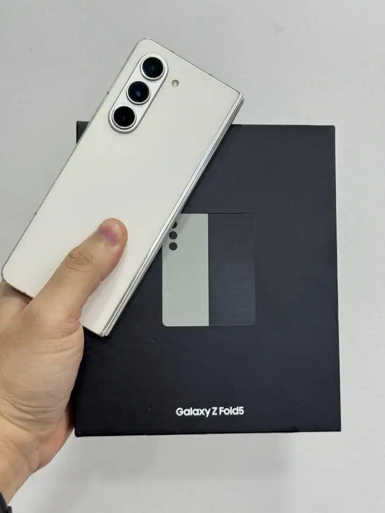 Samsung Z Fold 5 5G Cream 12/1Tb (SEIN)