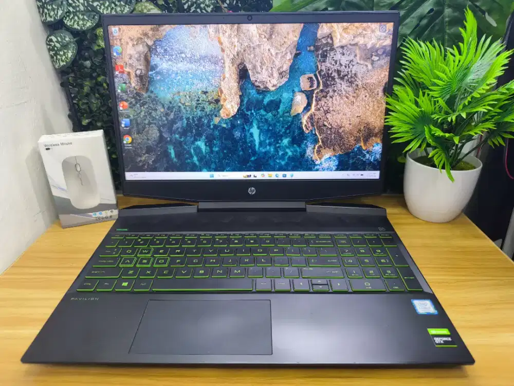 Hp Pavilion Gaming 15
Ci7-9750H/8GB/256GB+1TB/GTX1660Ti with Max-Q 6Gb