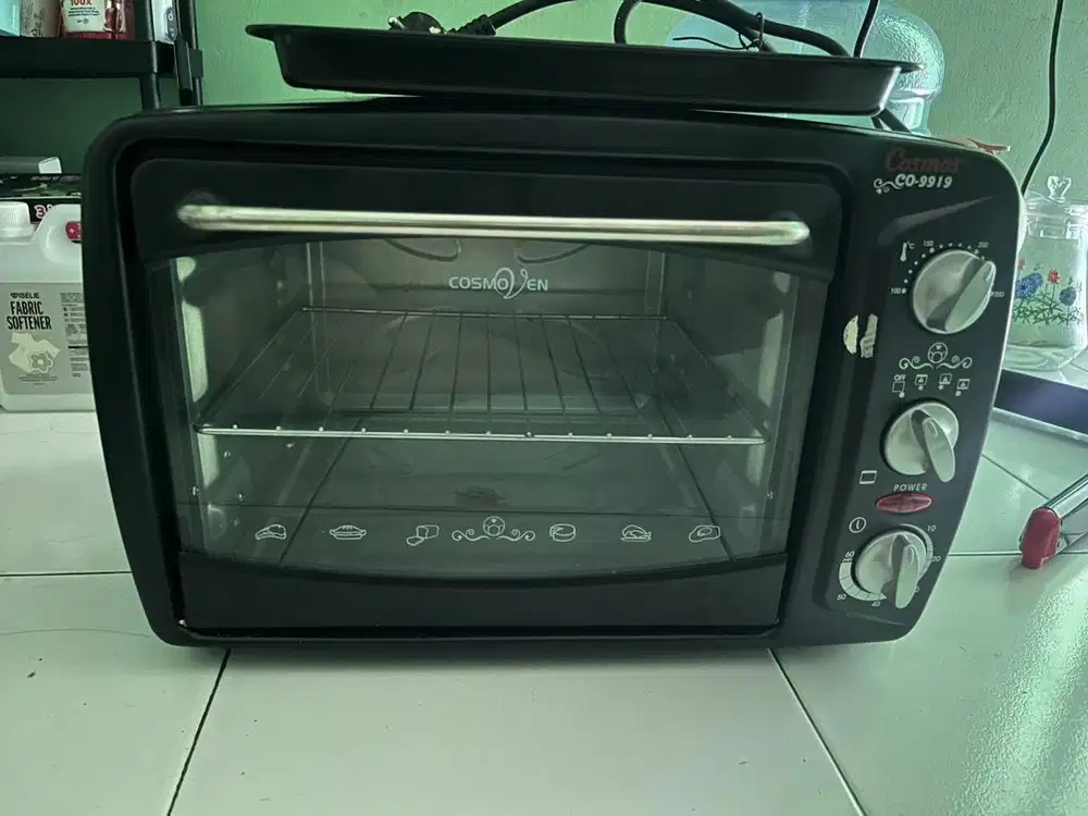 Oven Cosmos 19L 99% Like New