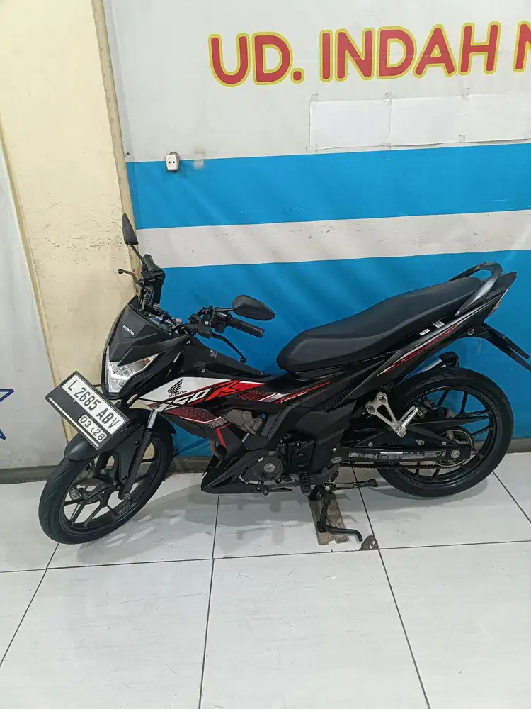 Plat L SBY HONDA SONIC 150R TAHUN 2022 BISA KREDIT KM LOW
