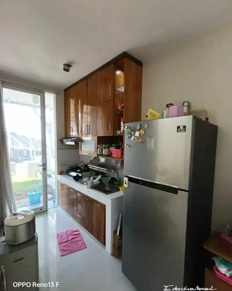 Dijual rumah siap huni plus beberapa perabot di Citragrand Sambiroto