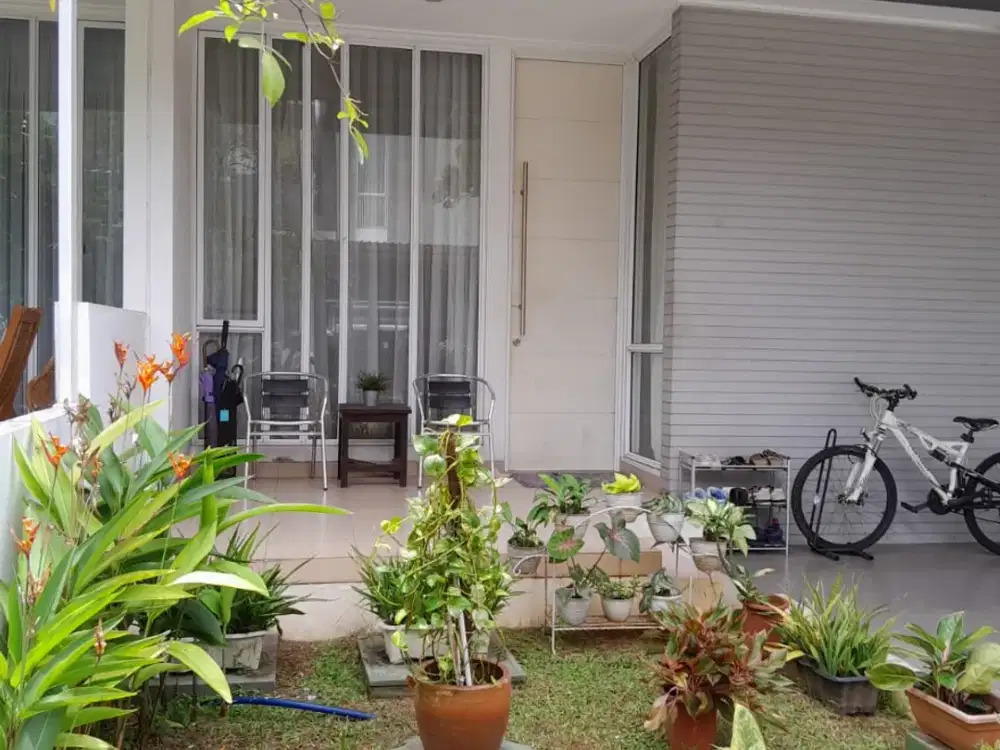 Rumah Cantik Sektor 9 Siap Huni (SP 0190 IA)