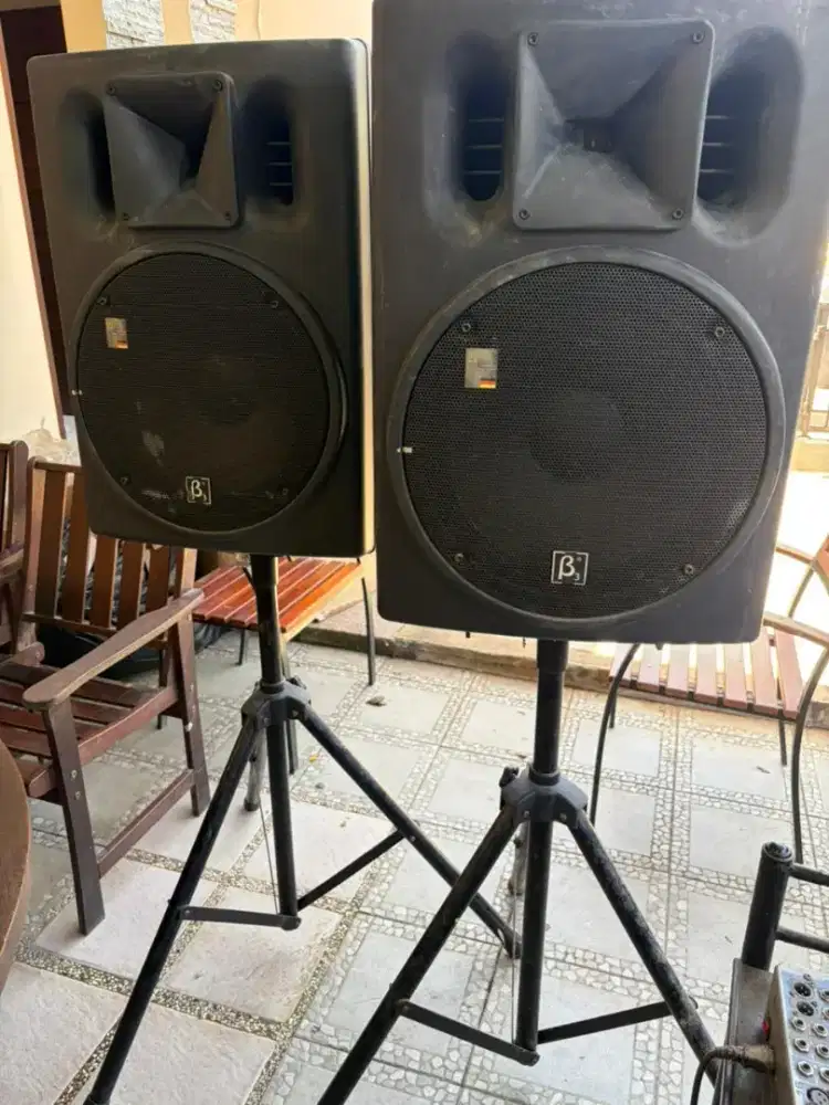 Satu Set Sound System