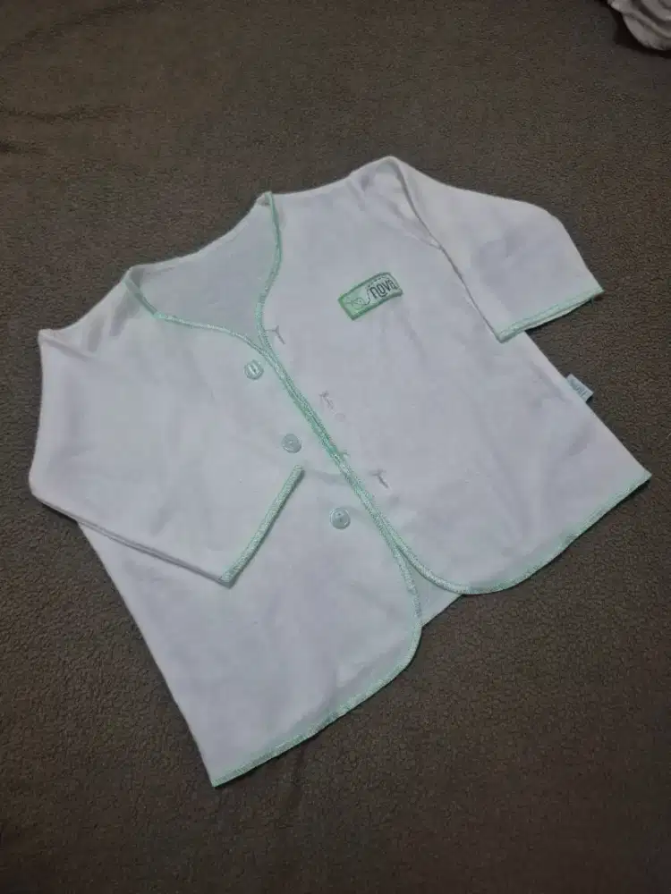 Baju Bayi Nova Lengan Panjang Strip Hijau 3-6 Bulan