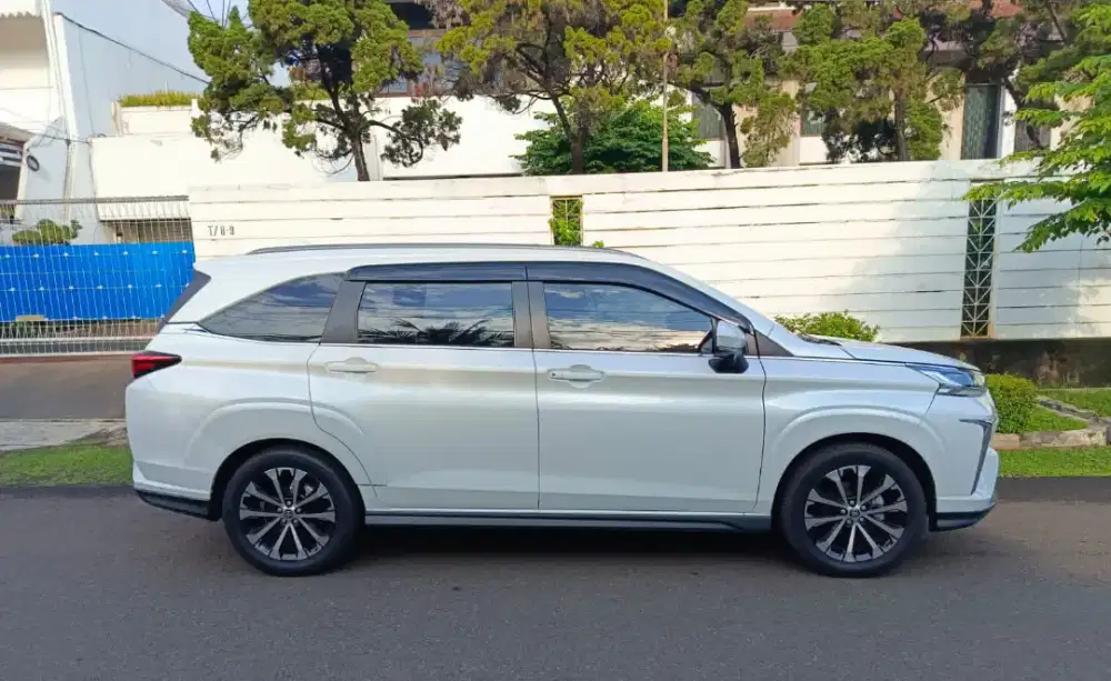 Toyota Avanza Veloz Q 2023 Istimewa Servis Record