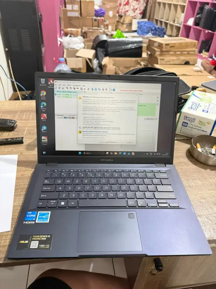 Asus Expertbook BG1408CVA